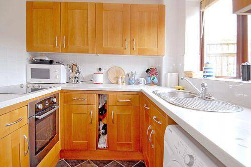 Radcot Close Kitchen