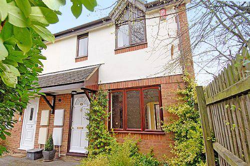 Radcot Close, Swindon