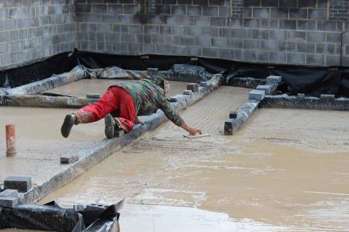 Putting the finishing touches to slab