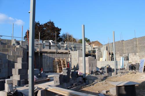 Three vertical steels across the front