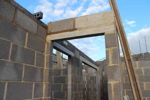 Hallway door lintel and padstone to support steel 'I' beam